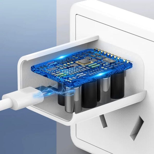 1885F5BF-F0A4-45B3-AF2D-FFE9C5C0BC50.jpg i1243 CT10S PD 20W Quick Charging USB-C power adapter